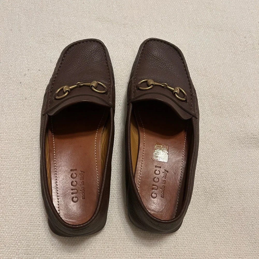 Gucci  Brown Leather Loafers with Gold Accent - Picture 2 of 5